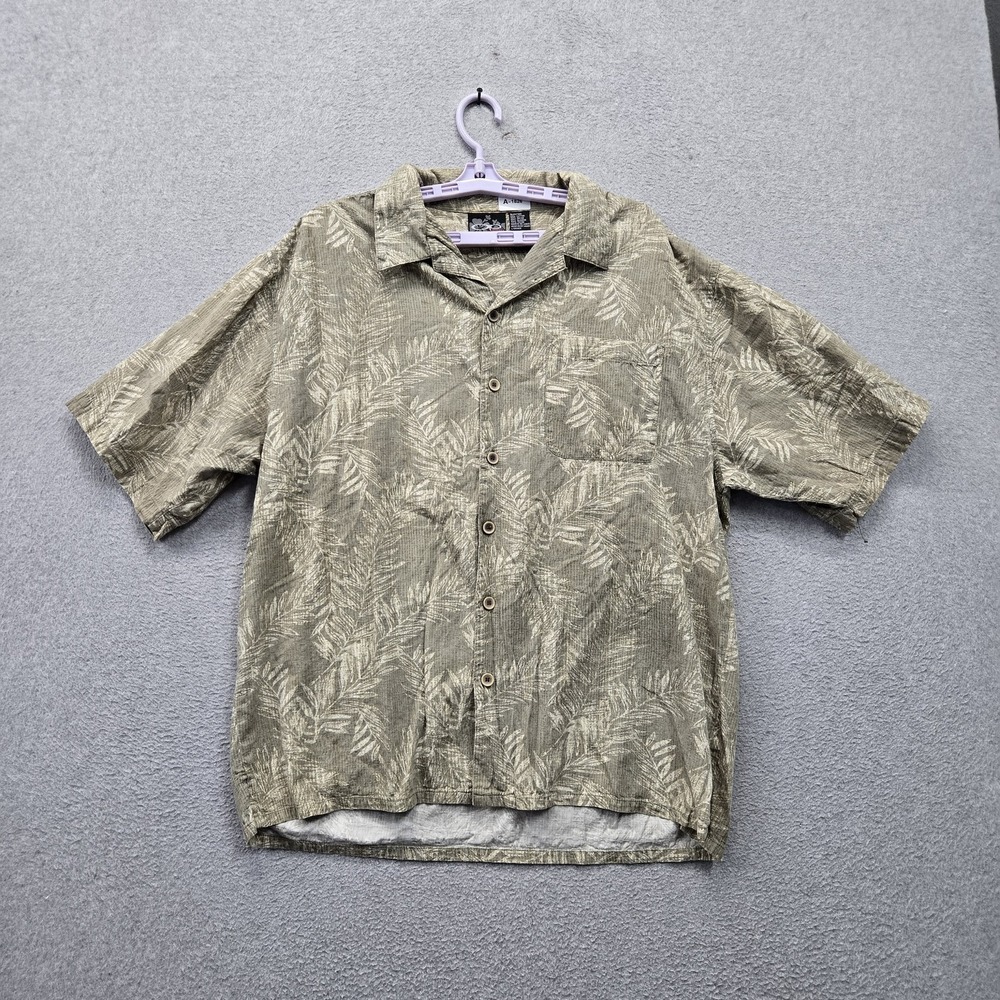VINTAGE OP Sports Men Button Up Shirt L Green Floral Hawaiian Shirt Short Sleeve